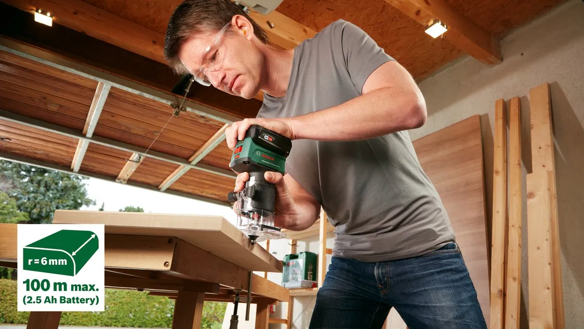 Bosch AdvancedTrimRouter 18V-8 Bovenfrees - Accu freesmachine (excl. accu en lader)