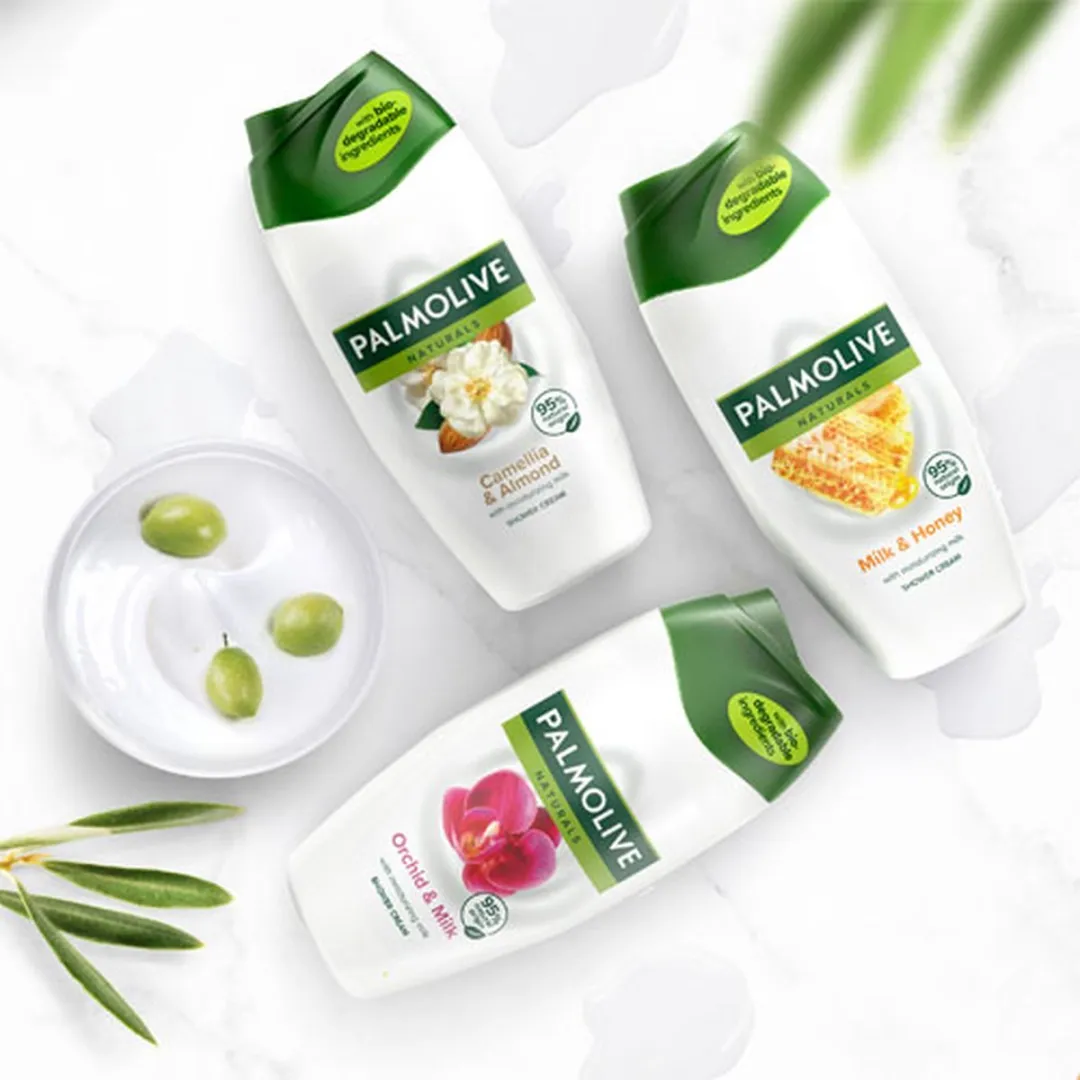 Palmolive Naturals Douchecreme Camelia 250 ml - Voordeelverpakking 3 stuks