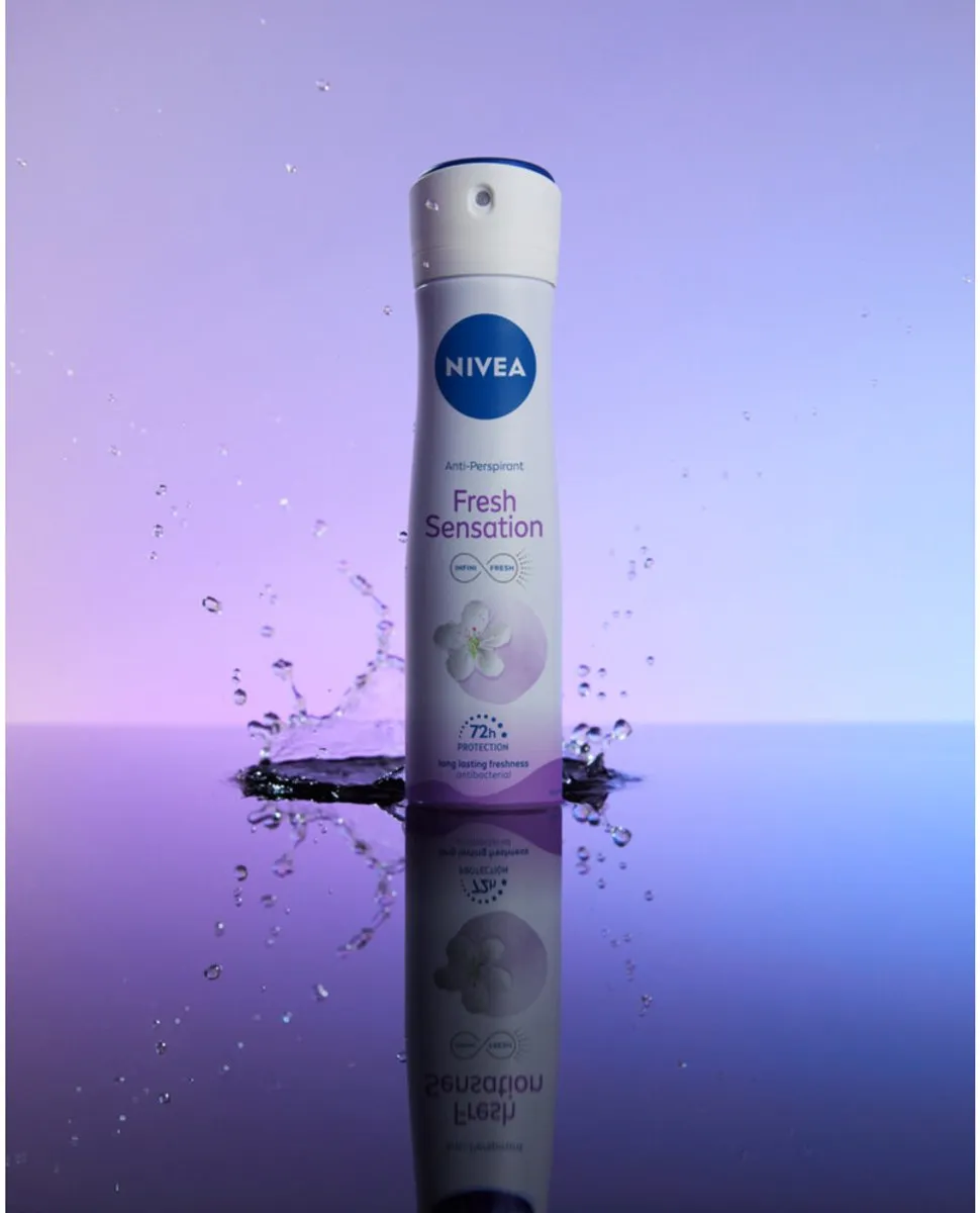 NIVEA Fresh Sensation Deo Spray 150ml - 15 Stuks