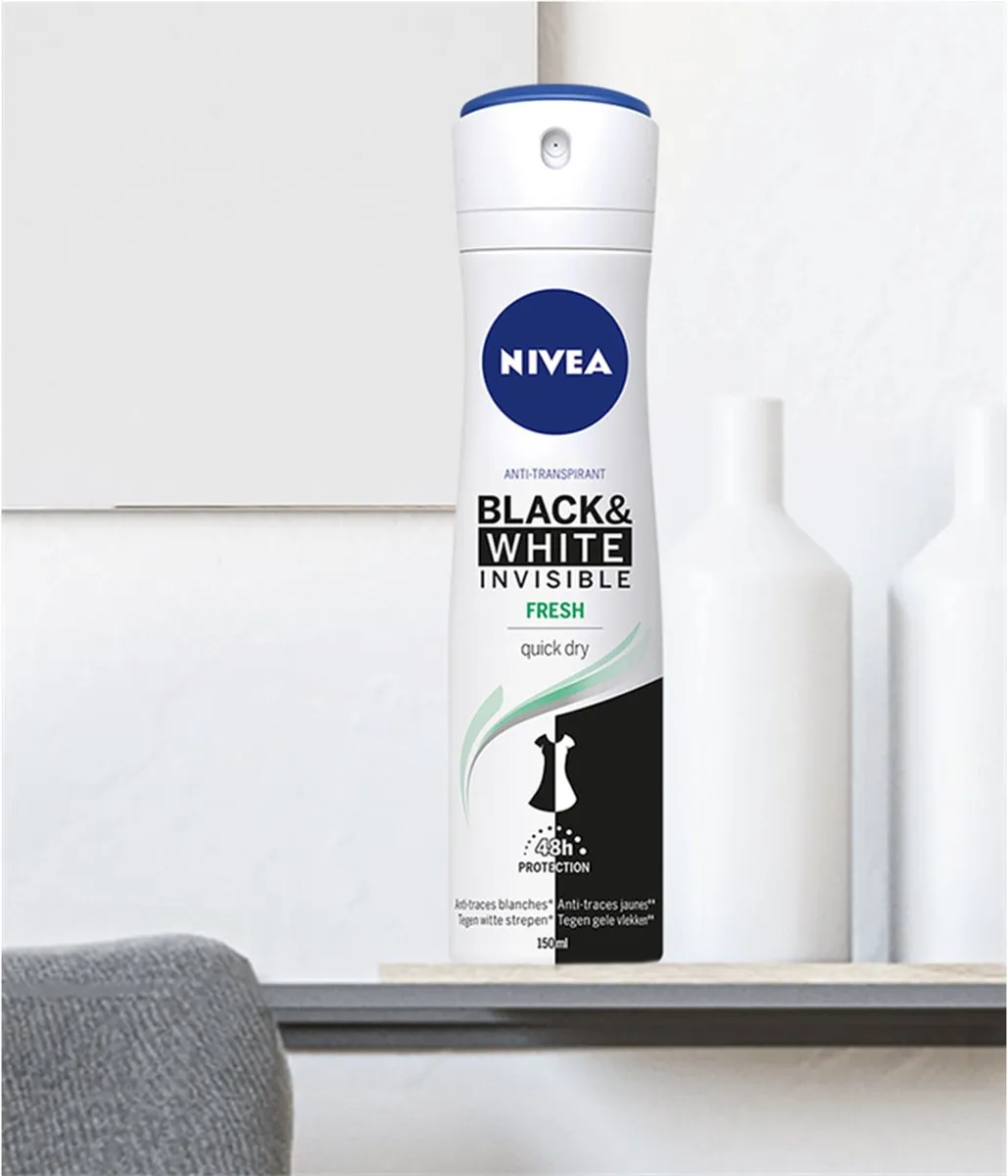 NIVEA BLACK & WHITE Invisible Fresh Deo Spray 200ml