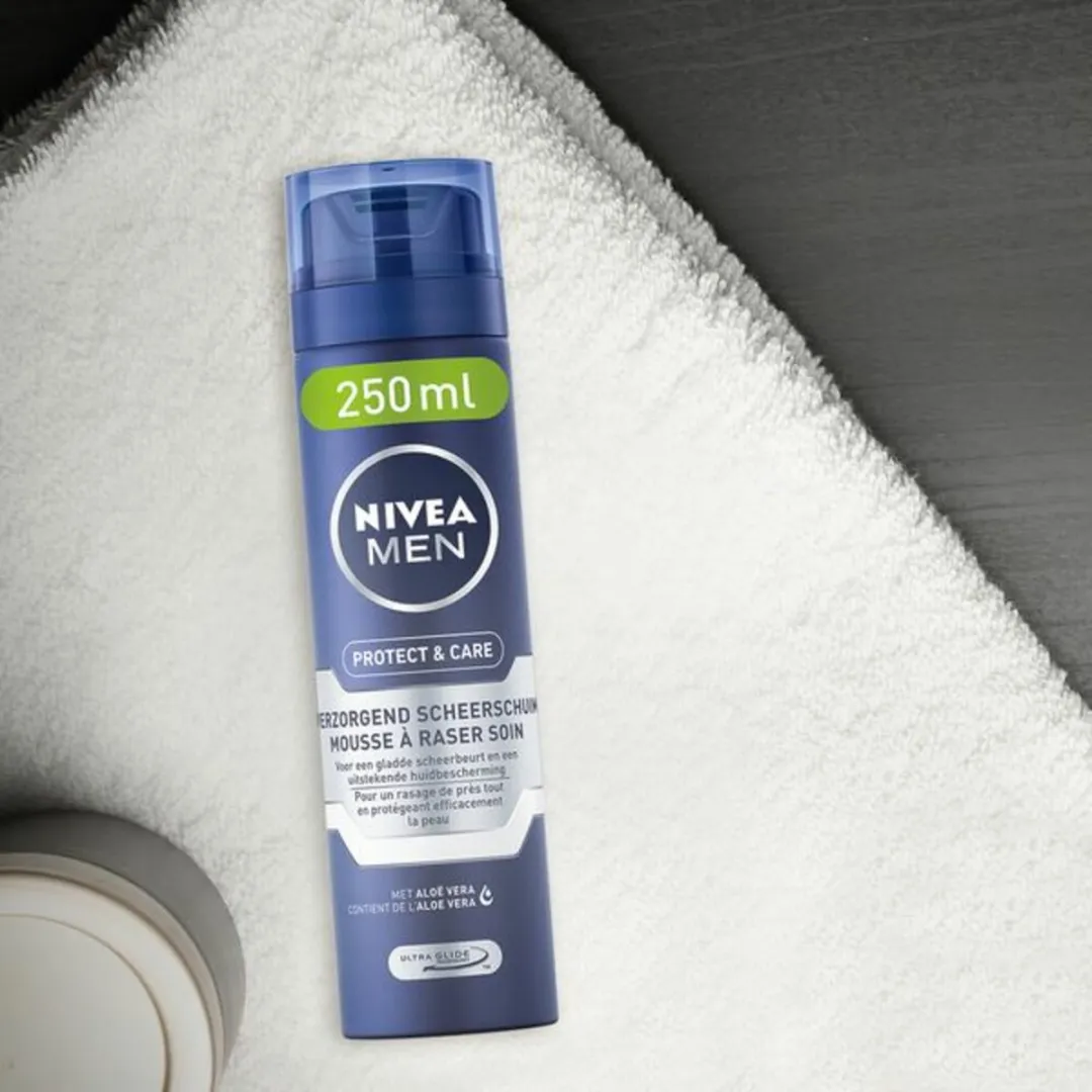 NIVEA Men Scheerschuim Protect & Care Hydraterend 250ml