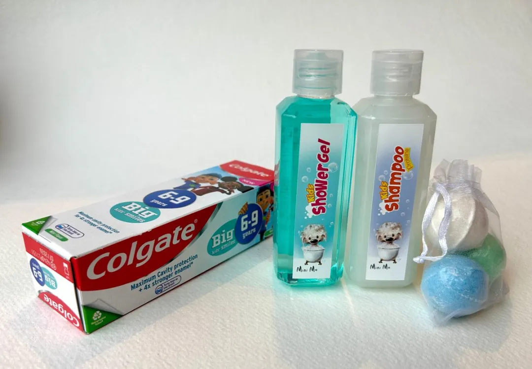 Colgate Mini Mo Shampoo & Douchegel