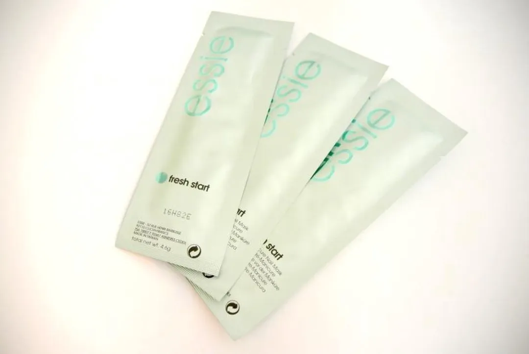 essie Fresh Start Pre-Manicure Nail Mask - 30x13.5ml