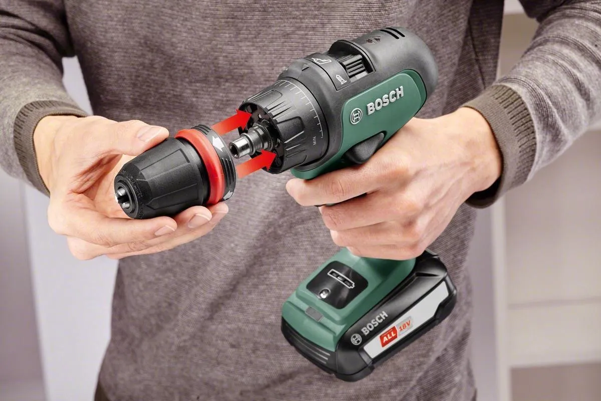 Bosch AdvancedImpact 18 Accuklopboorschroevendraaier 06039B5109 - 2x 2500mAh