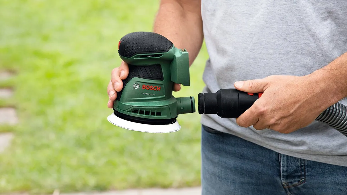 Bosch EasyOrbit 18V-10 - Excenterschuurmachine - Inclusief 1x 18V Accu (2.0 Ah) - Lader - Schuurblad K80