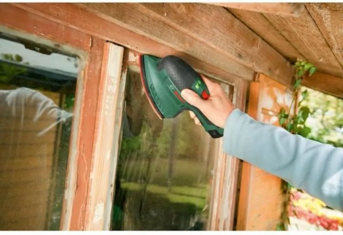 Bosch EasySander 12 Multischuurmachine - Met 1 x 12 V accu en oplader