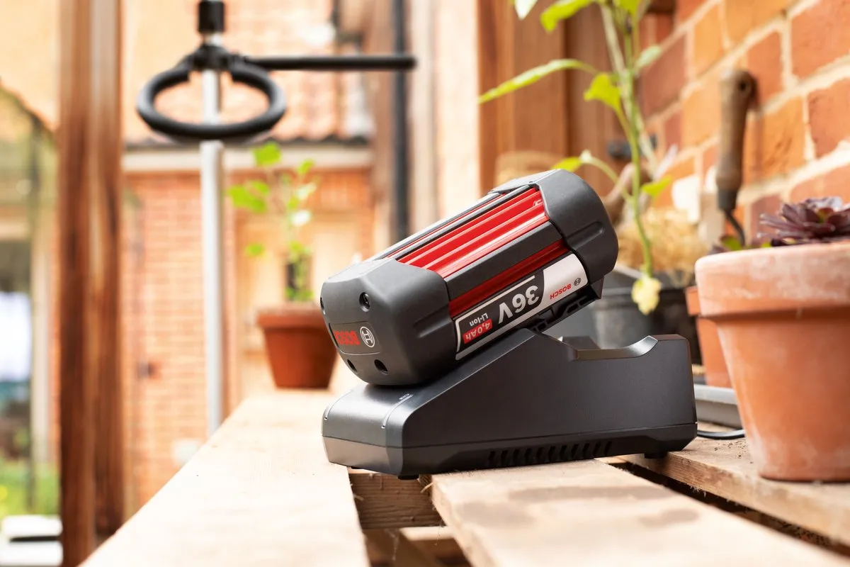 Bosch Starterset 36V GBA 4.0Ah - 4.0Ah Li-Ion