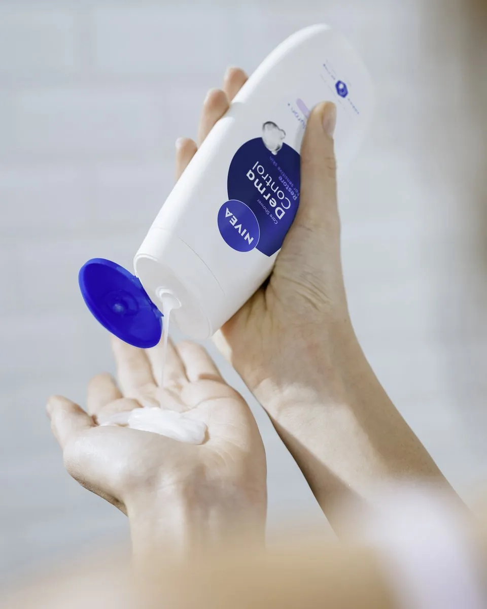NIVEA Derma Control Restore Douchegel - 6x250ml