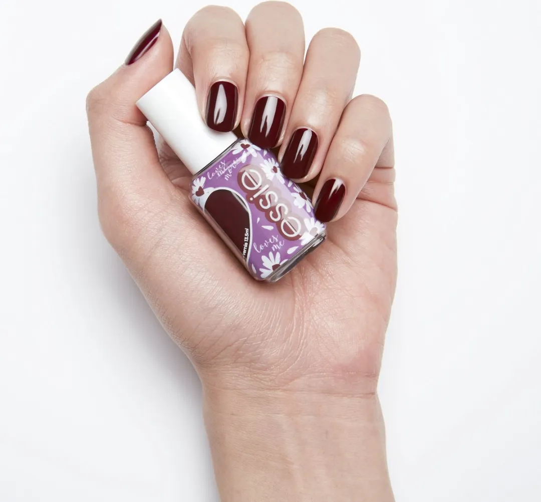 essie Original 676 Love-Fate Relationship Nagellak - Rood - 13,5ml