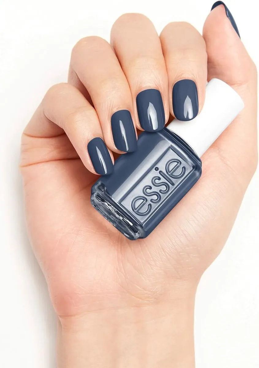 essie Nagellak 896 To Me From Me - 13.5ml