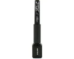 L'Oréal X Karl Lagerfeld Matte Metallic Eyeliner Roze Zilver 2.5ml