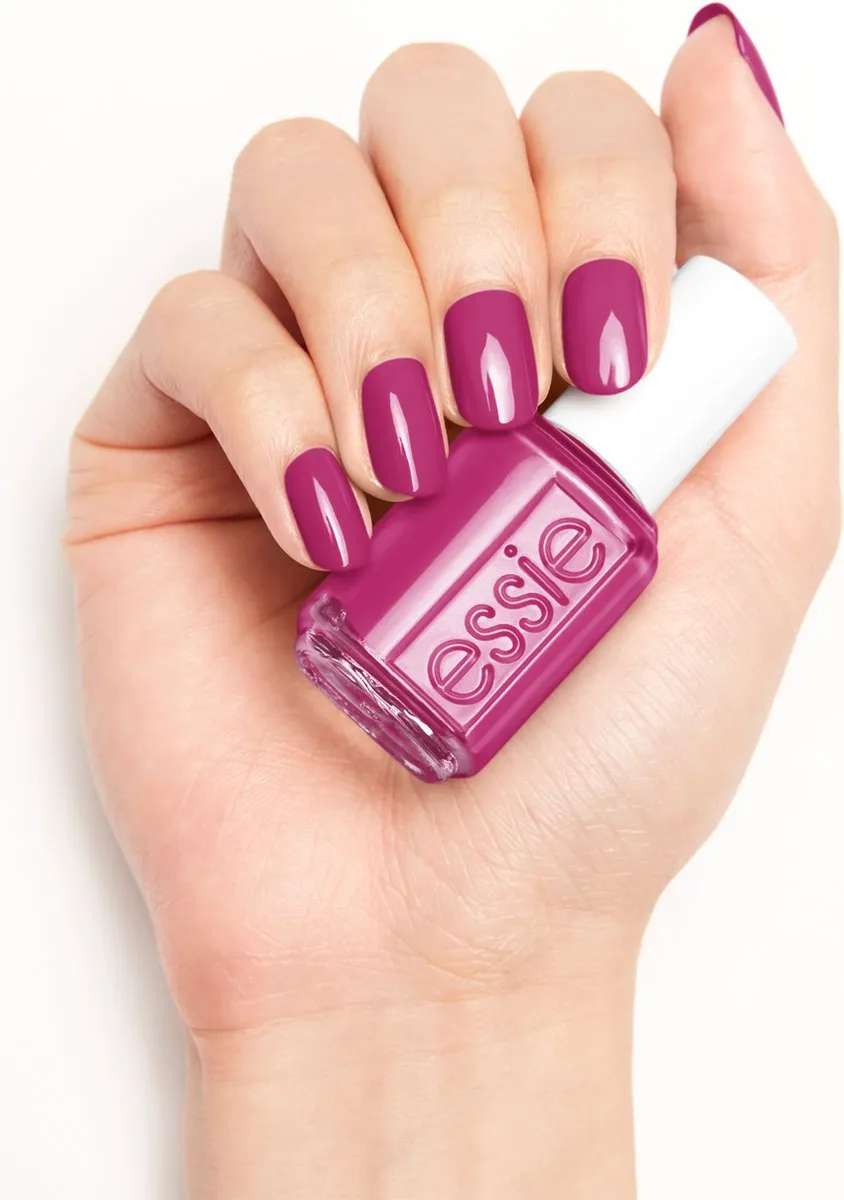 essie Swoon in the Lagoon Nagellak 820 - 13,5 ml - Roze