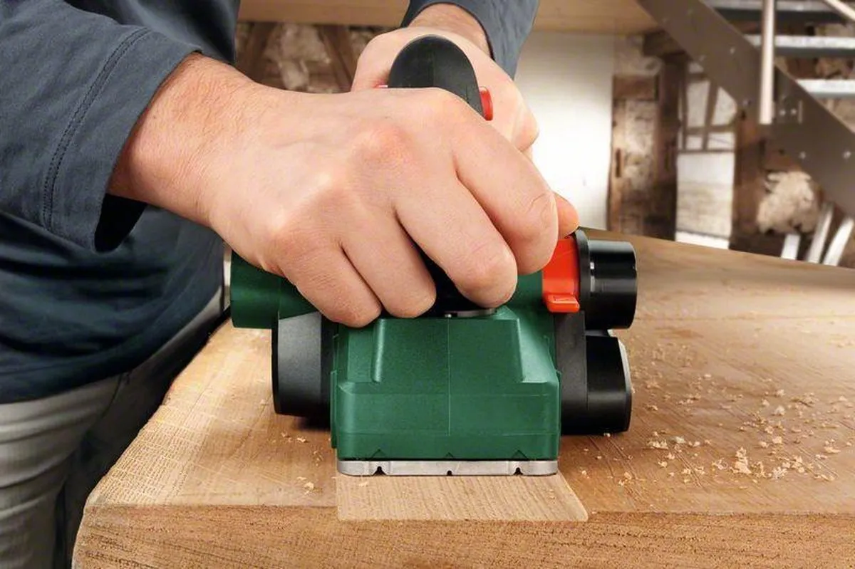 Bosch PHO 1500 Schaafmachine - 550W - Tot 1,5 mm spaandiepte