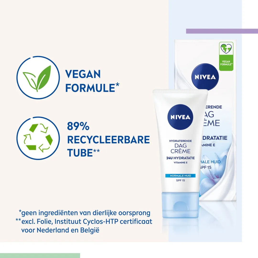 NIVEA Essentials Hydraterende Dagcrème SPF 15 - 3x50ml
