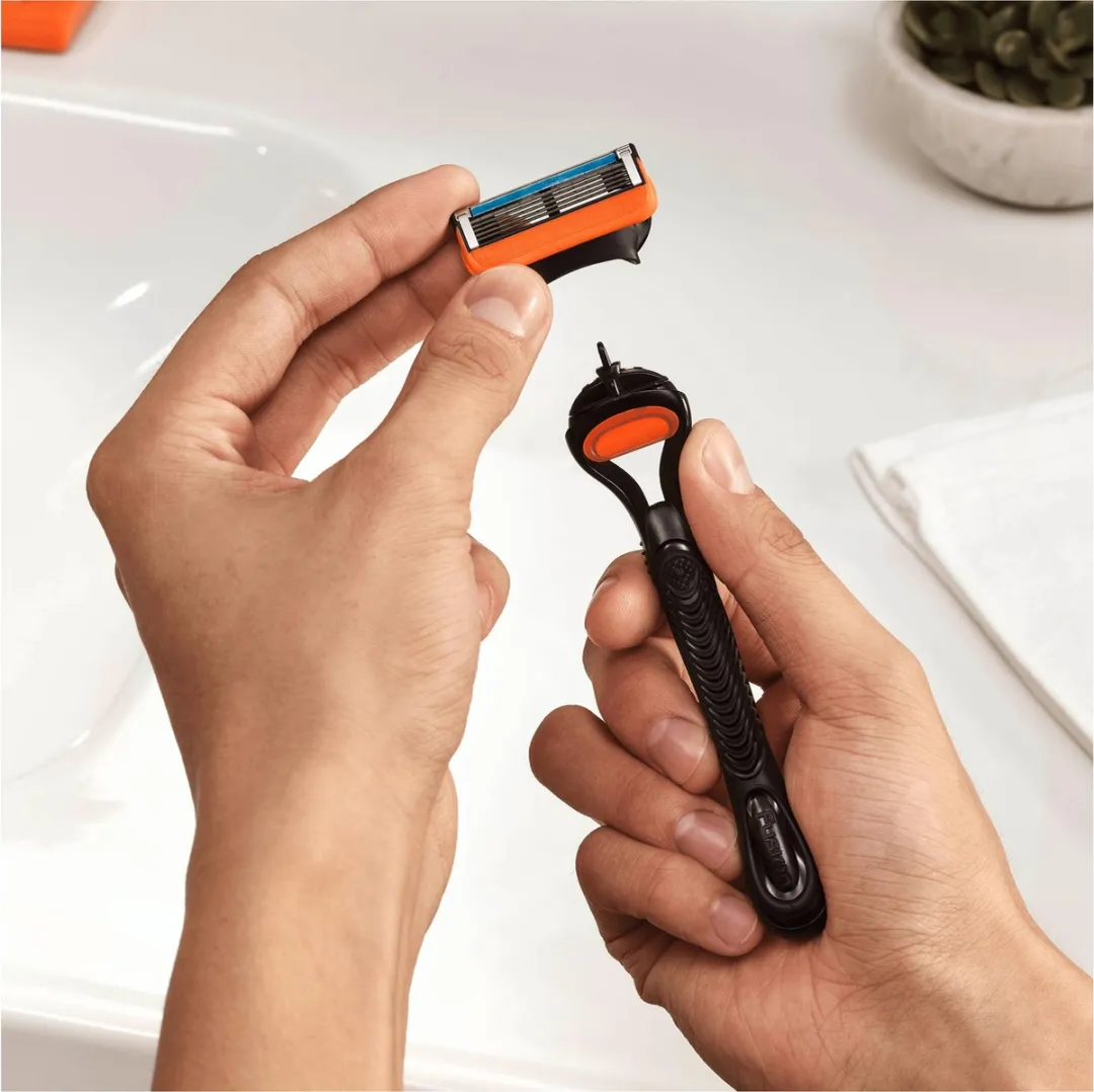 Gillette Fusion5 Scheermesjes - 12 Stuks - afbeelding 6 van 6