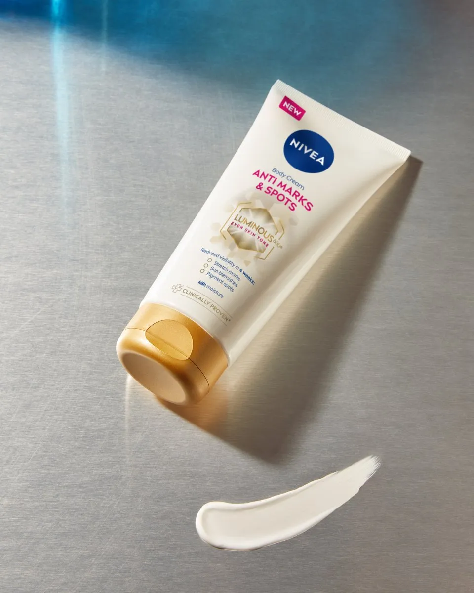 NIVEA Luminous 630 Anti-Striae Crème 200ml - afbeelding 6 van 6