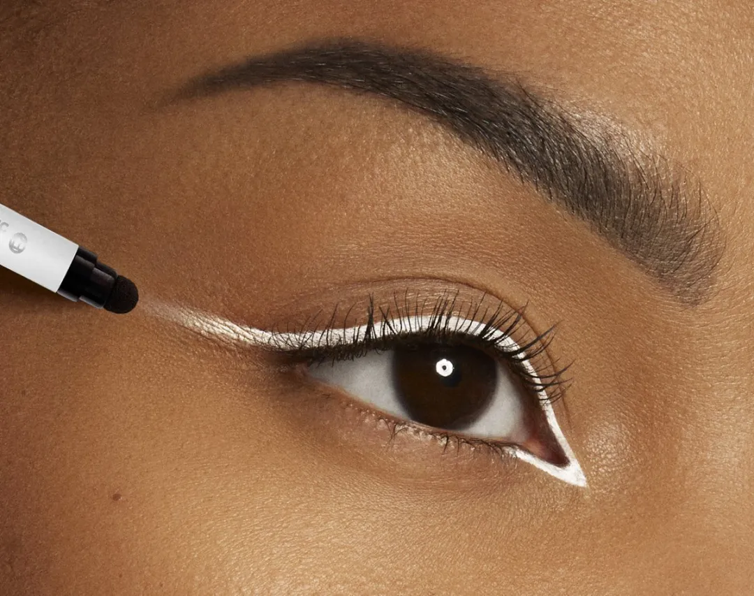L'Oréal Paris Infaillible Grip Meta Light Eyeliner - Polar White 5g