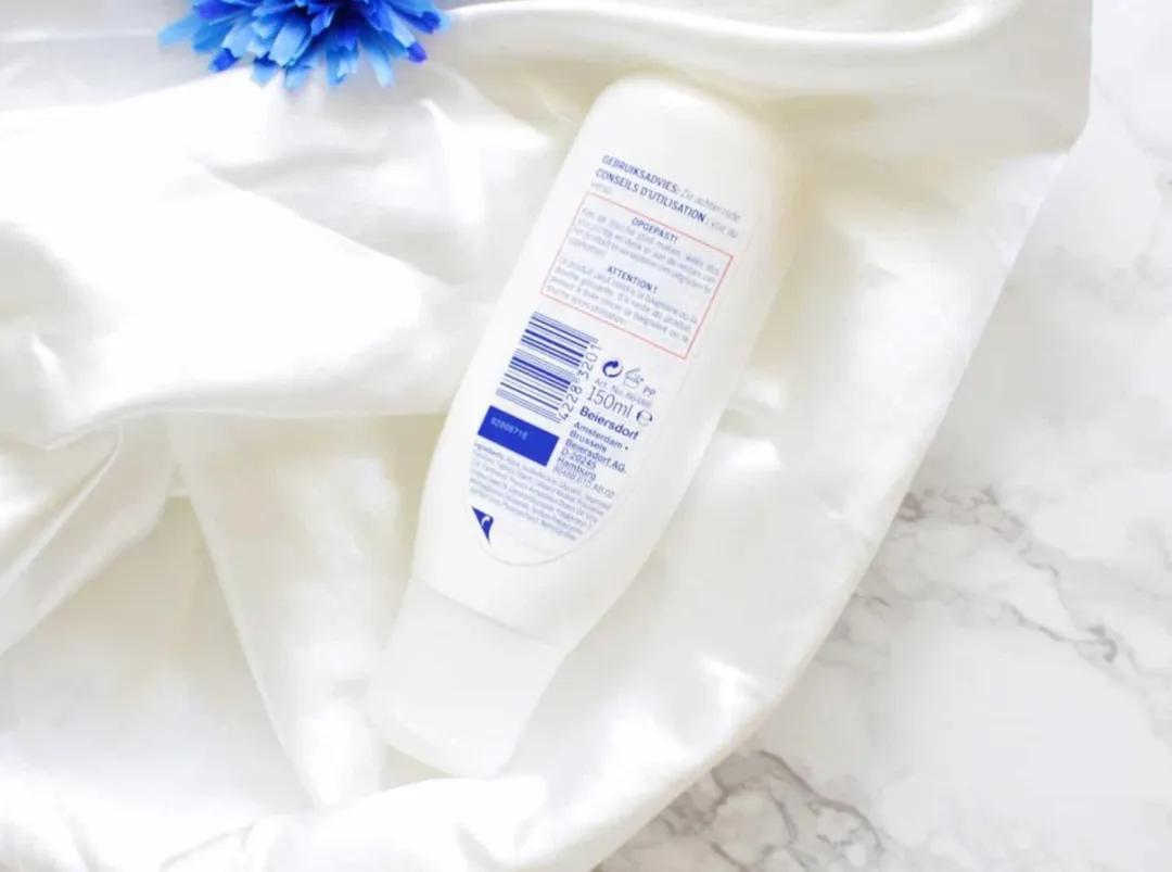 NIVEA Make-Up Remover Onder De Douche 150ml