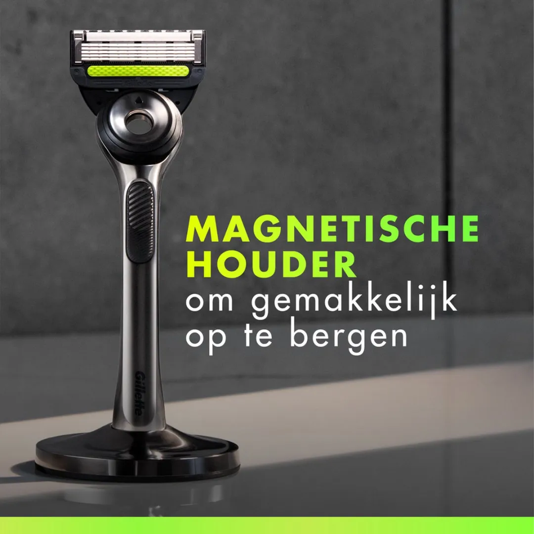 Gillette Labs Handvat + Scheermesje 5-delig - Zwart - afbeelding 6 van 6