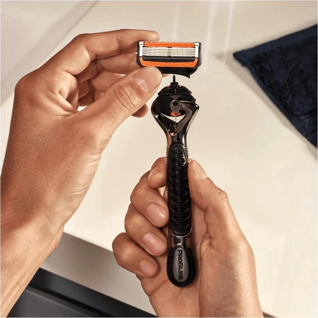 Gillette Fusion5 ProGlide Scheermesjes 8 Stuks - Zwart - afbeelding 6 van 6