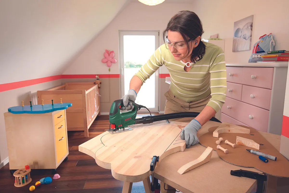 Bosch PST Easy Decoupeerzaag - 3100 slagen/min - 65mm Zaagdiepte - afbeelding 2 van 5