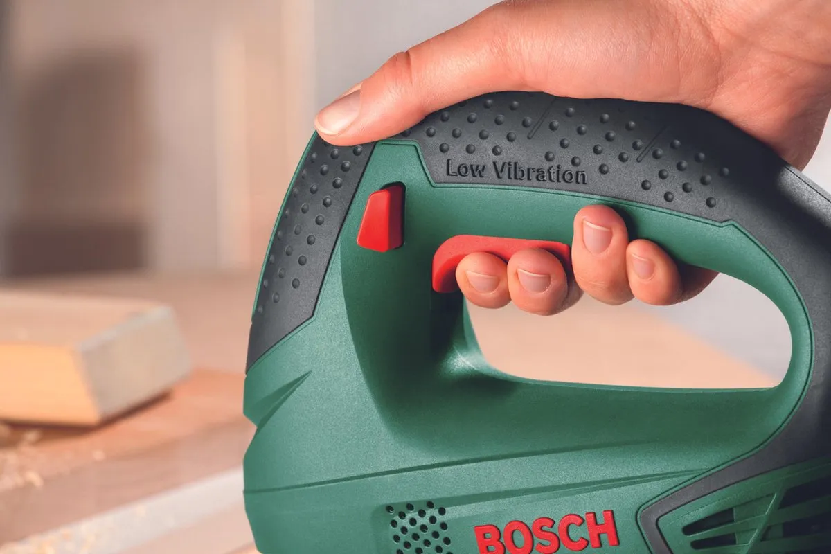 Bosch PST Easy Decoupeerzaag - 3100 slagen/min - 65mm Zaagdiepte - afbeelding 3 van 5