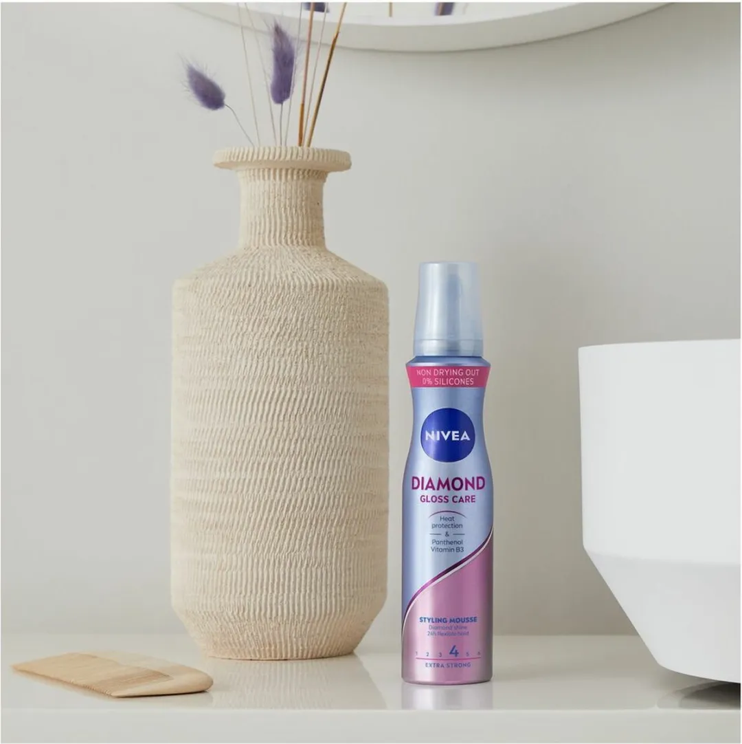 NIVEA Diamond Gloss Care Styling Mousse 150ml