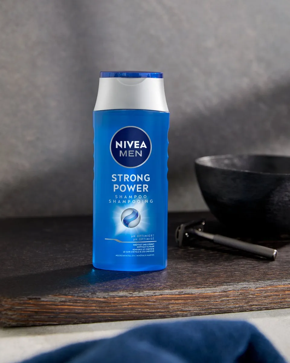 NIVEA MEN Strong Power Haar Shampoo - 6 x 250ml