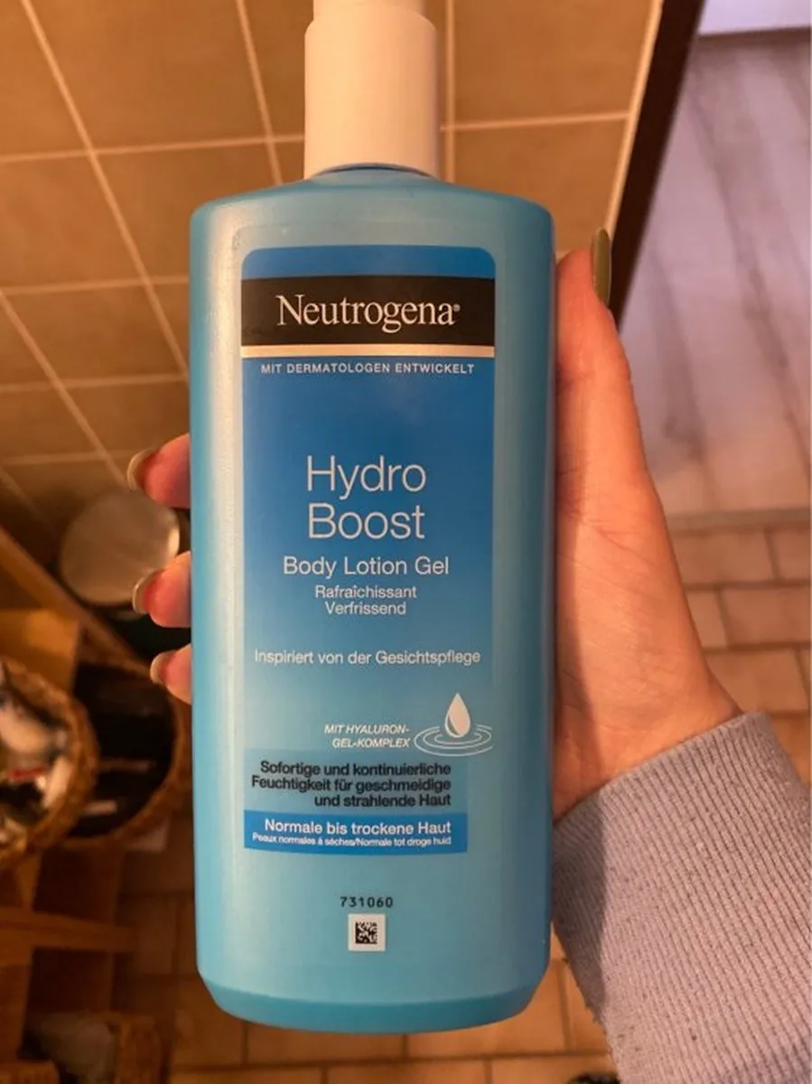 Neutrogena Hydro Boost Bodycrème 400ml - afbeelding 7 van 7