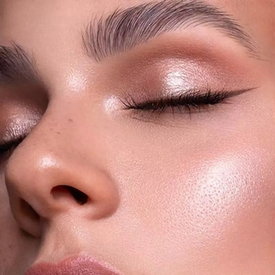 Catrice More Than Glow Highlighter 020 Supreme Rose Beam - 5,9 g