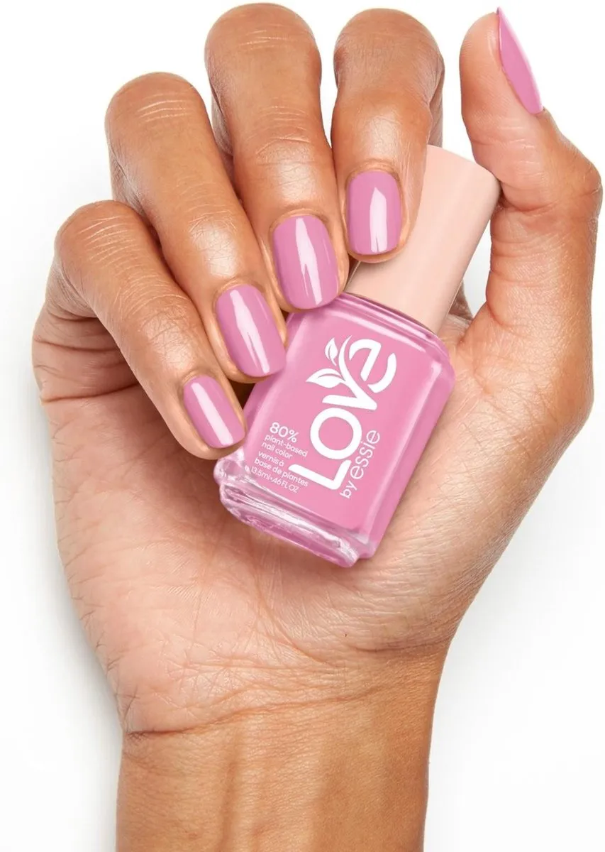 essie Love by Essie Nagellak 160 Carefree But Caring - 13.5ml