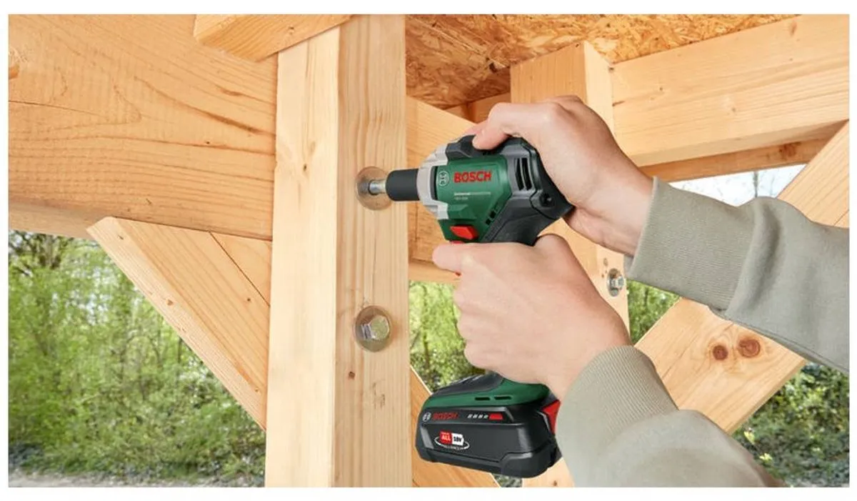 Bosch Home and Garden UniversalImpactDrive 18V-350 0603980305 Accu-draaislagmoeraanzetter 350 Nm 18 V Aantal meegelever