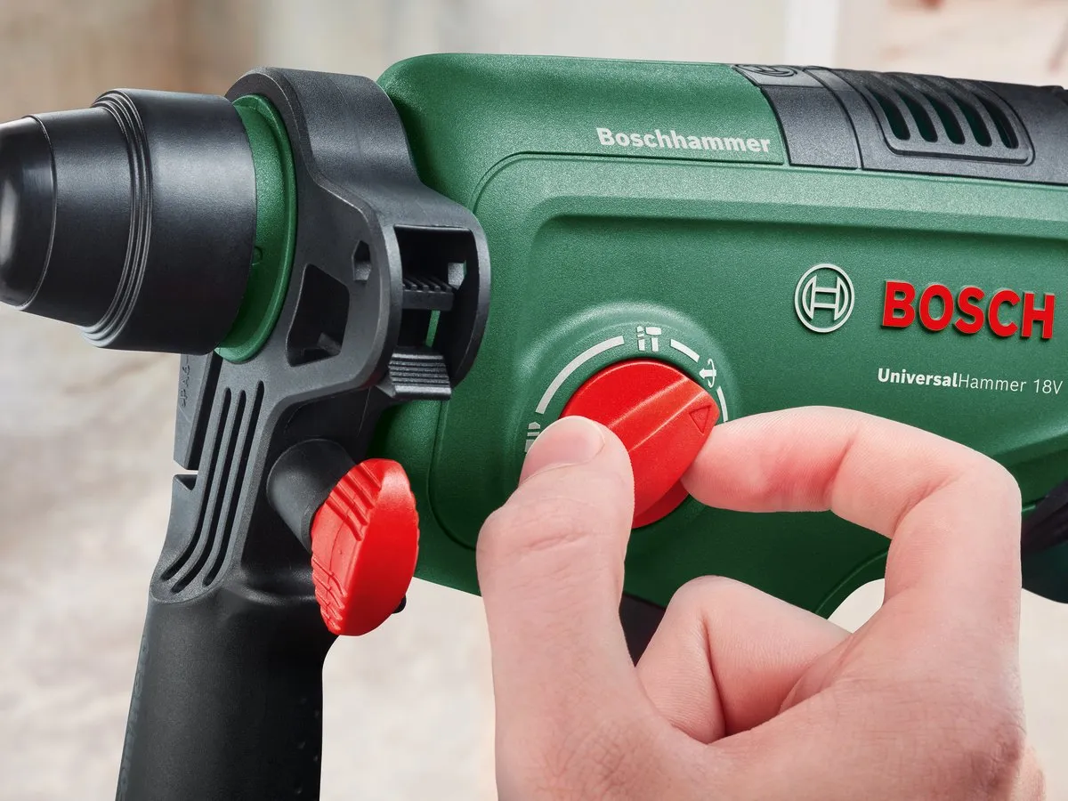 Bosch UniversalHammer 18V Boorhamer - 2.0 J - 2x 2500mAh - In koffer - afbeelding 6 van 6