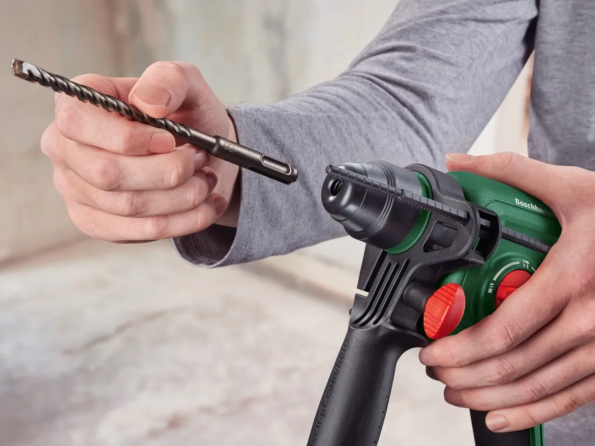 Bosch UniversalHammer 18V Boorhamer - 2.0 J - 2x 2500mAh - In koffer