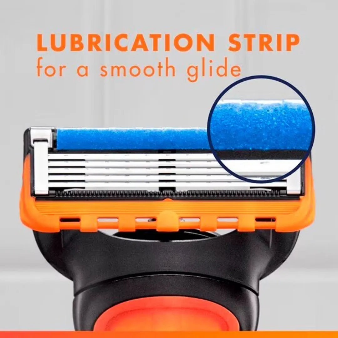 Gillette Fusion 5 Scheerset - 3 Navulscheermesjes Oranje/Zwart
