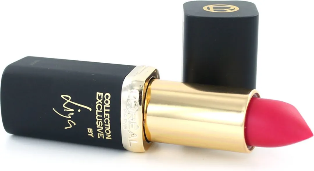 L'Oréal Paris Liya's Delicate Rose Lipstick - 9g
