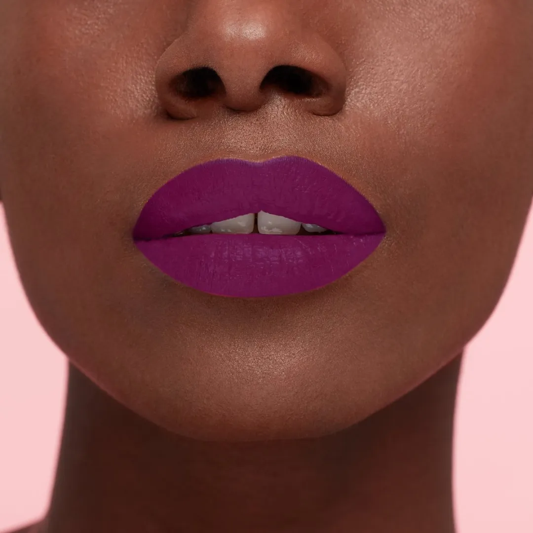 L'Oréal Paris Les Macarons Matte Lipstick 840 Infinite Plum - 6,7ml
