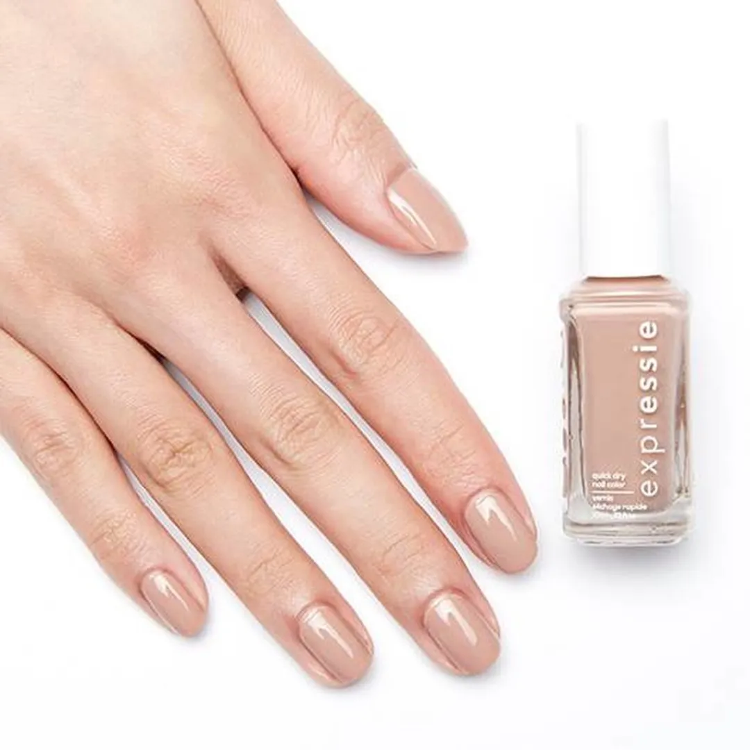 essie Expressie 60 Buns Up Nude Nagellak 10ml