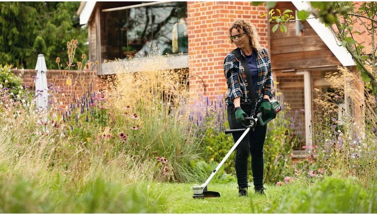 Bosch AdvancedGrassCut 36V-33 Grastrimmer - 330mm