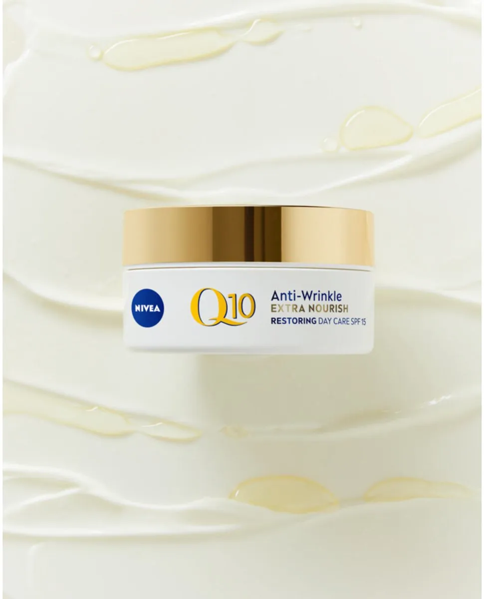 NIVEA Q10 Power Dagcrème SPF 15 50ml - 25 Stuks