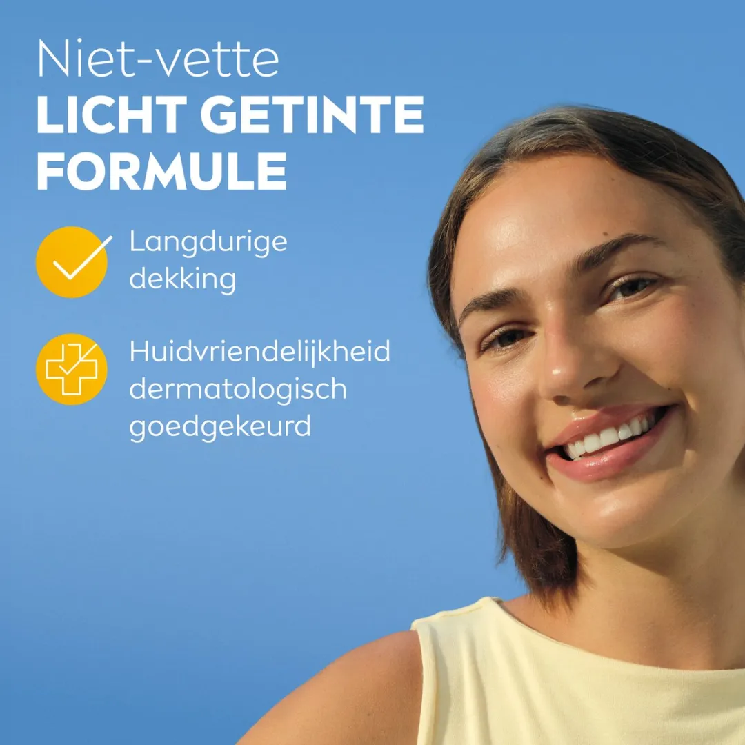 NIVEA SUN UV Face Light Daily Fluid SPF 50+ - 40ml