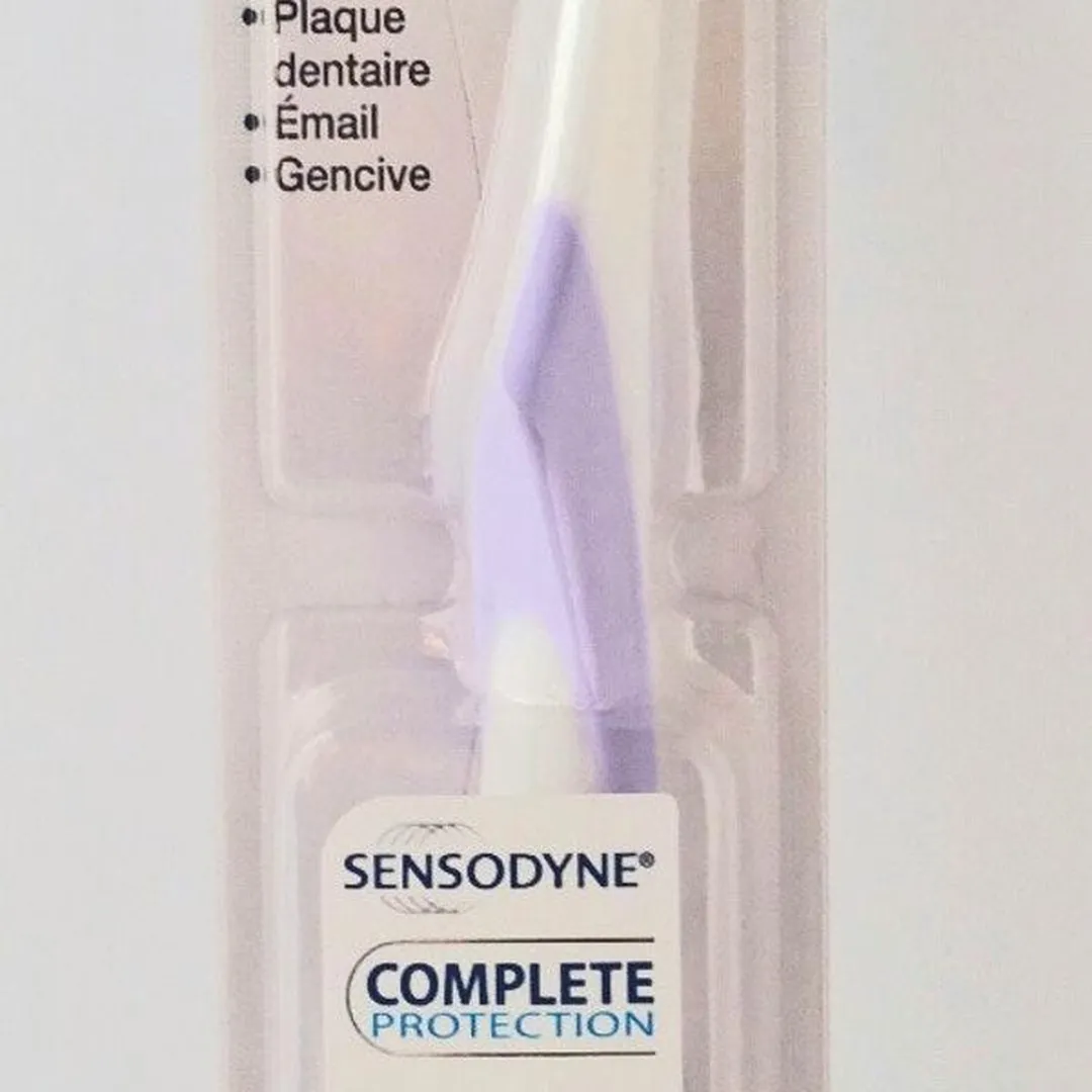 Sensodyne Tandenborstel Complete Protection Soft - Multi kleur