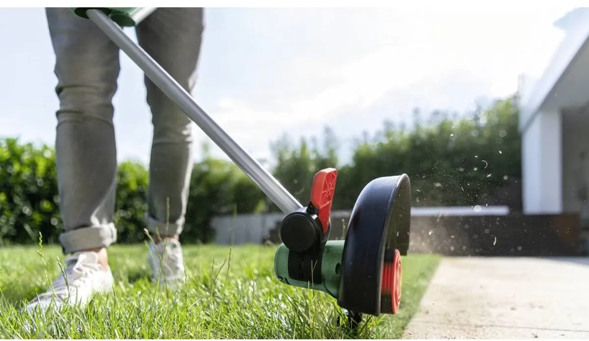 Bosch UniversalGrassCut 18V-26 Grastrimmer - 26mm Snijbreedte