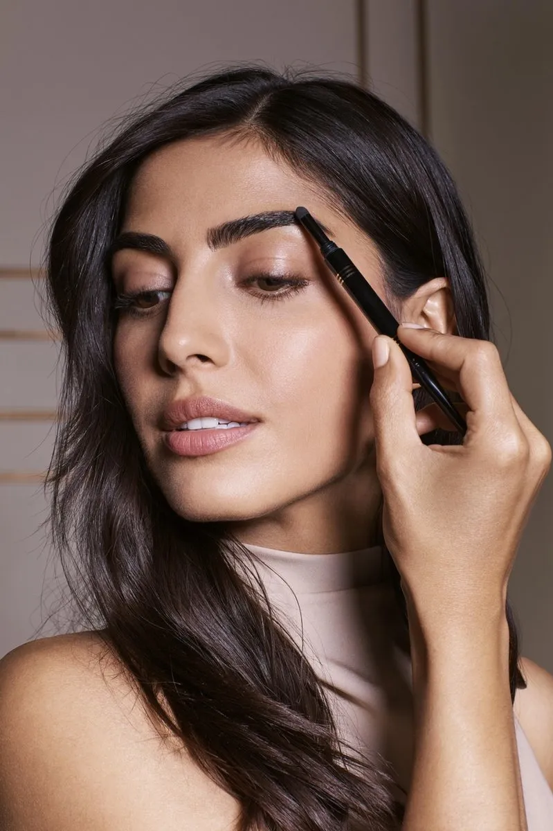 Max Factor Real Brow Fill & Shape 03 Medium Brown Wenkbrauwpotlood 1g - afbeelding 6 van 6