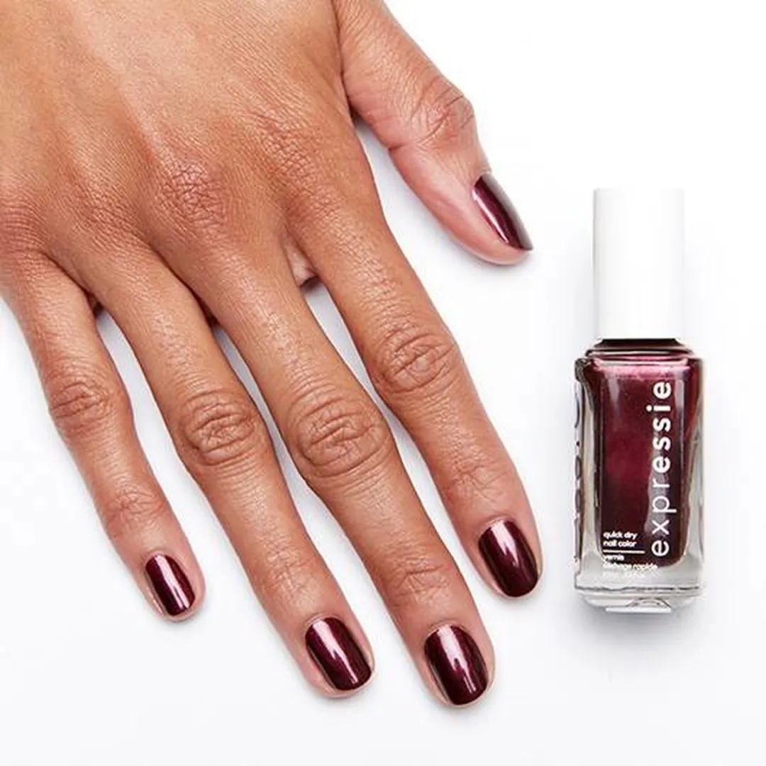 Essie Nagellak 260 Breaking The Bold - 10ml