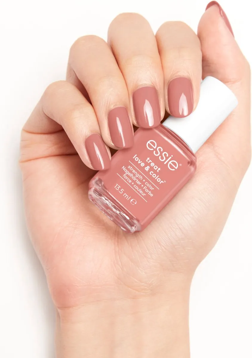 essie TREAT LOVE & COLOR 163 Final Stretch Nagelverharder 13,5ml