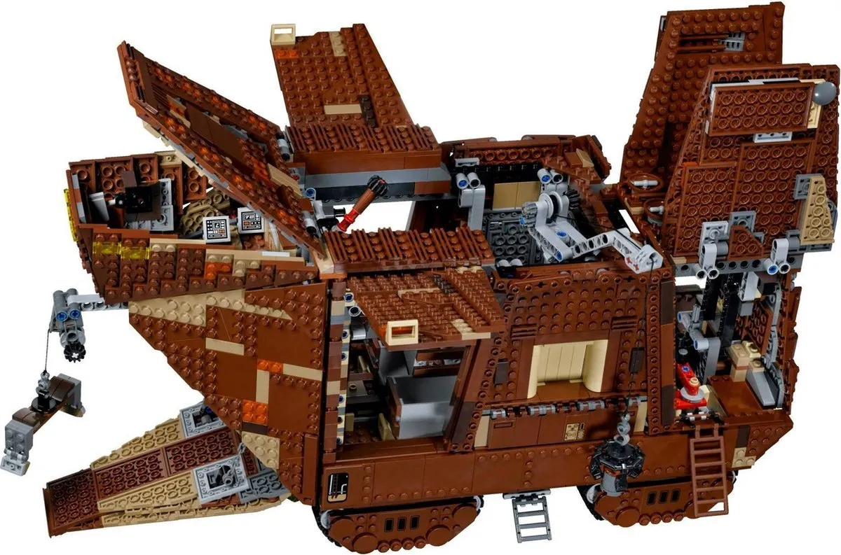 LEGO Star Wars UCS Sandcrawler 75059 - 3296 Stukken - 10 Minifiguren