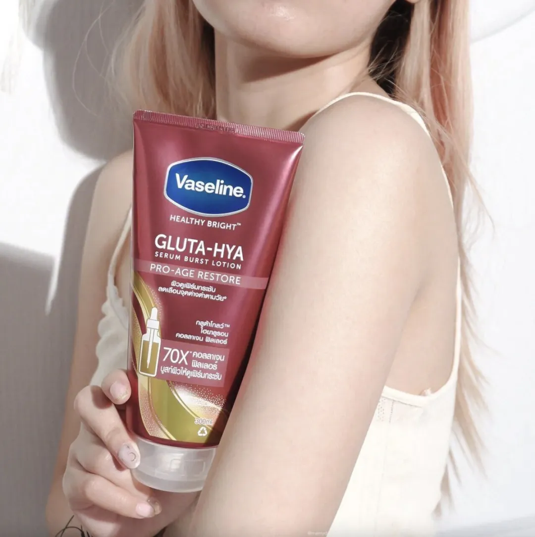 Vaseline Gluta-HYA Pro-Age Restore 300ml