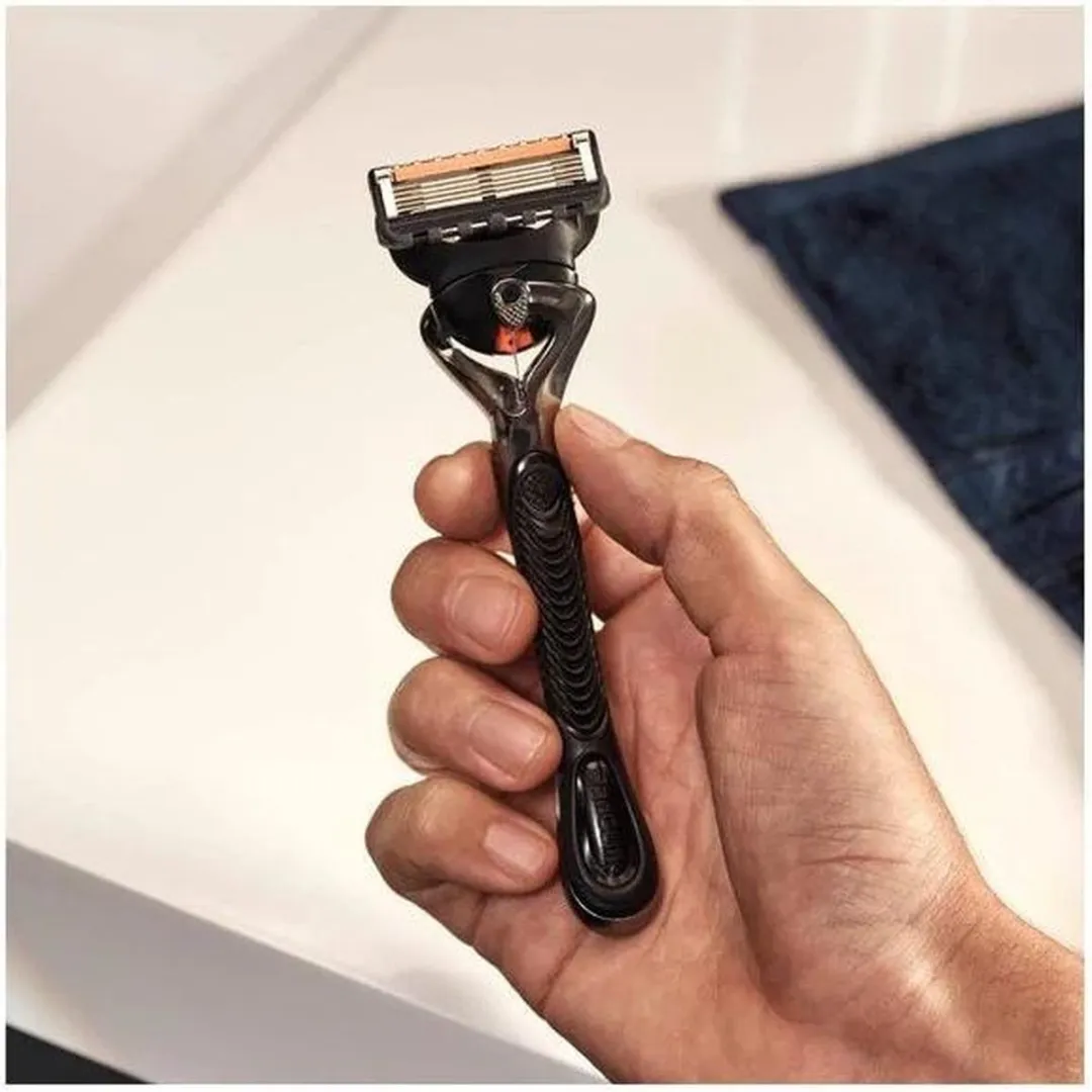 Gillette Fusion Proglide Scheersysteem - 10 Mesjes - Grijs/Zwart