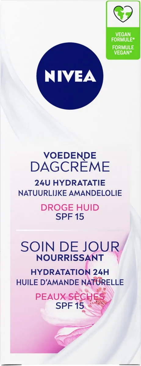 NIVEA Essentials Voedende Dagcrème SPF 15 - 50ml